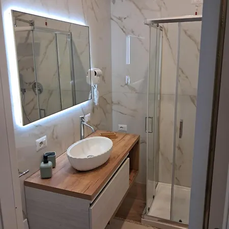 Gasthuis Domus Sirena 4*