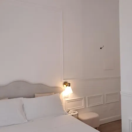 Konukevi Domus Sirena Napoli