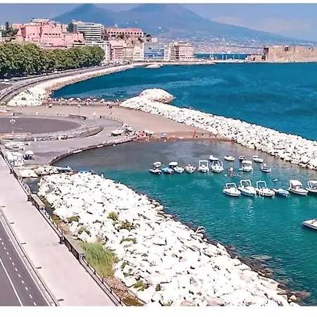 Domus Sirena Konukevi 4*