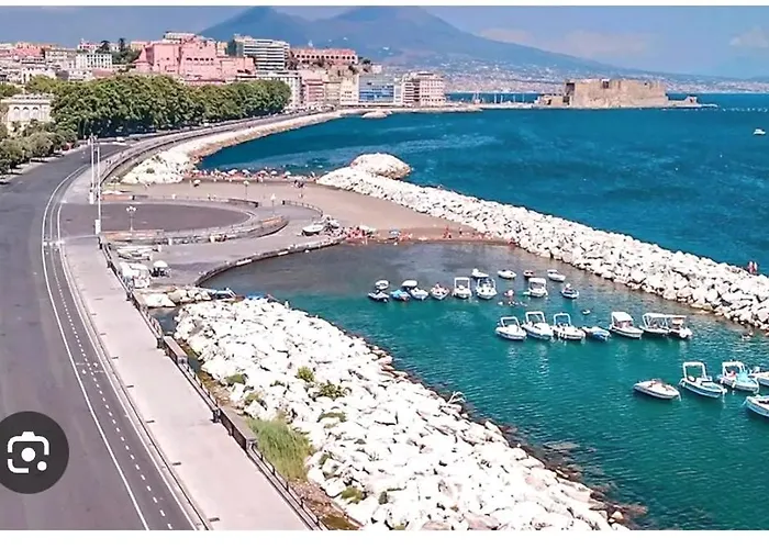Domus Sirena Affittacamere 4*